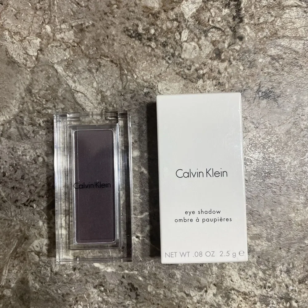 Calvin Klein Eyeshadow #15 Aubergine Full Size New‎ (Purple) Eye Shadow Rare